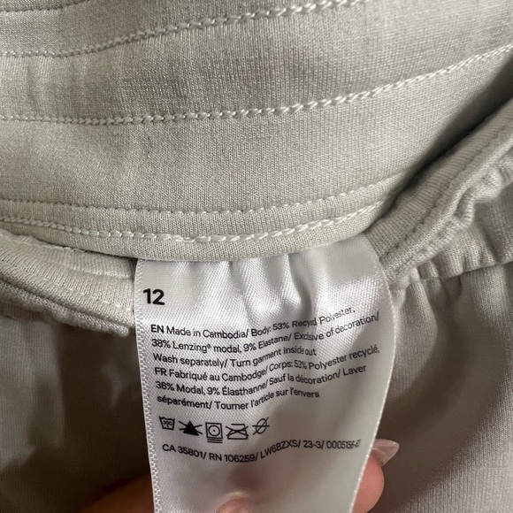 Softstreme High-Rise Straight-Leg Cropped Pant in BONE - Picture 4 of 6